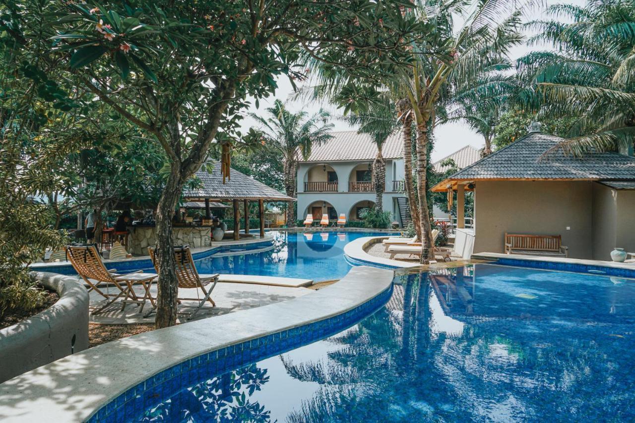 Coconut Lodge Resort Jepara Exterior foto